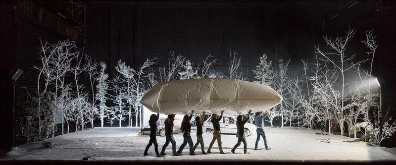 《龙的忧郁》,菲利浦·肯恩和他的舞台微观世界,舞台,菲利浦·肯恩,微观世界,肯恩,菲利普,赛尔吉,戏剧,乌托邦,法国,剧团