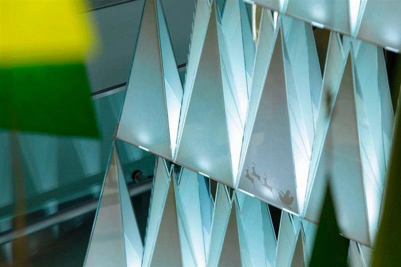 色彩丨用100种颜色做设计，是怎样一种惊艳？,颜色,装置,Emmanuelle,FURLA,花卉,图案,色调,树木,立方体,Moureaux