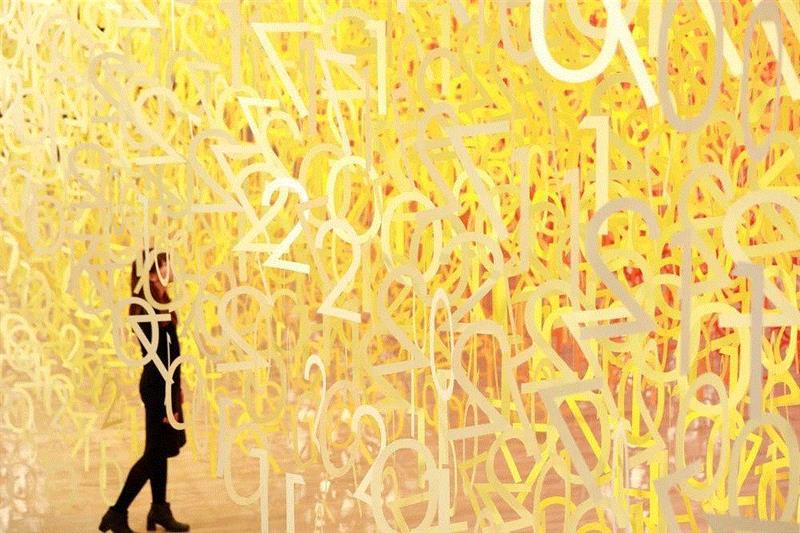 色彩丨用100种颜色做设计，是怎样一种惊艳？,颜色,装置,Emmanuelle,FURLA,花卉,图案,色调,树木,立方体,Moureaux