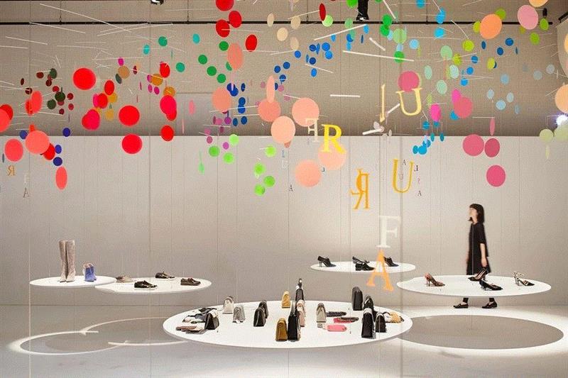 色彩丨用100种颜色做设计，是怎样一种惊艳？,颜色,装置,Emmanuelle,FURLA,花卉,图案,色调,树木,立方体,Moureaux