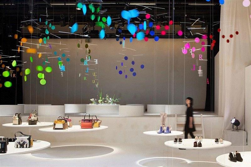 色彩丨用100种颜色做设计，是怎样一种惊艳？,颜色,装置,Emmanuelle,FURLA,花卉,图案,色调,树木,立方体,Moureaux