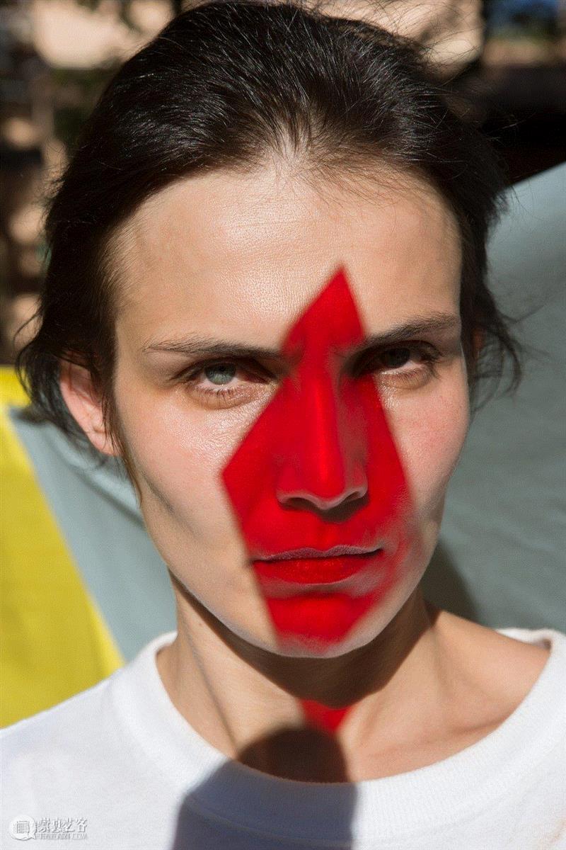 访谈 | 一位害羞的表现者Viviane Sassen的失去与渴望 Ⅱ,女性,模特,时尚,男性,相机,影子,紧张感