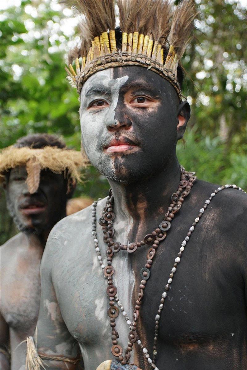 【OCAT上海馆 | 周末日程】展览公教讲座+定时导览,上海馆,OCAT,日程,方迪,二维码,岛国,主讲人,民族,导览,中文