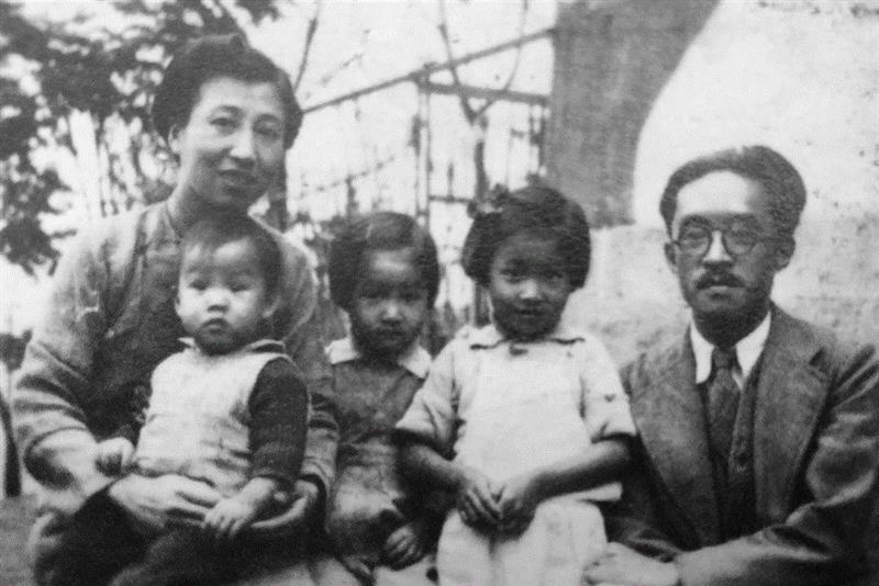 观叶知秋，那些朴实、鲜活的凤凰山留法艺术家们 | 深读“留法大展”,凤凰山,叶知秋,吴作人,常书鸿,王临乙,吕斯百,秦宣夫,李娜,重庆,王合内