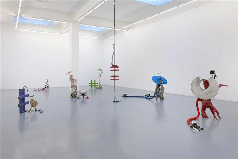 现场 | 关小个展 @ Bonner Kunstverein,小个展,Detail,玻璃钢,丙烯,农业,纪录片,窗户,麻绳,关小,雕塑