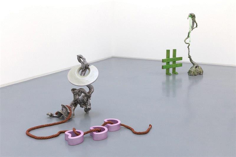 现场 | 关小个展 @ Bonner Kunstverein,小个展,Detail,玻璃钢,丙烯,农业,纪录片,窗户,麻绳,关小,雕塑