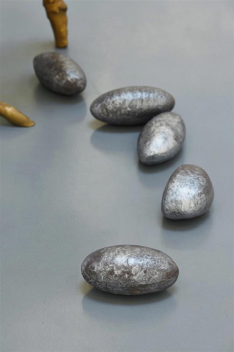 Detail 细节,现场 | 关小个展 @ Bonner Kunstverein,小个展,Detail,玻璃钢,丙烯,农业,纪录片,窗户,麻绳,关小,雕塑