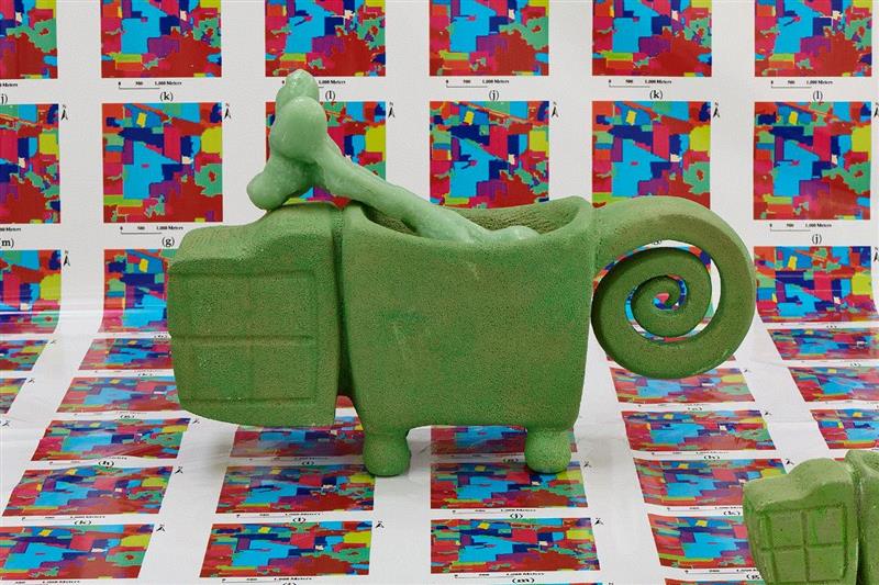 Detail 细节,现场 | 关小个展 @ Bonner Kunstverein,小个展,Detail,玻璃钢,丙烯,农业,纪录片,窗户,麻绳,关小,雕塑