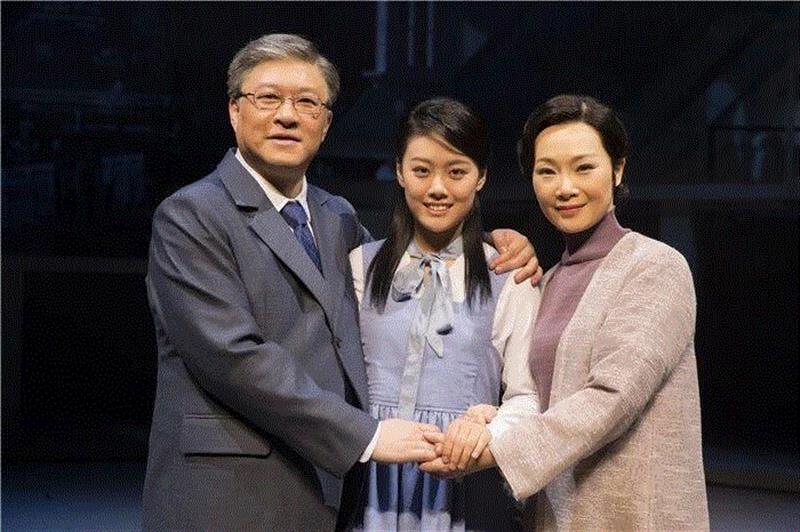 摄影：祥云印象粟国光 2018年,理解与表现（下）——一个演员的六个形象,演员,人物,导演,高鹏,歌剧,眼镜,黄大年,原型,仇虎,孔明