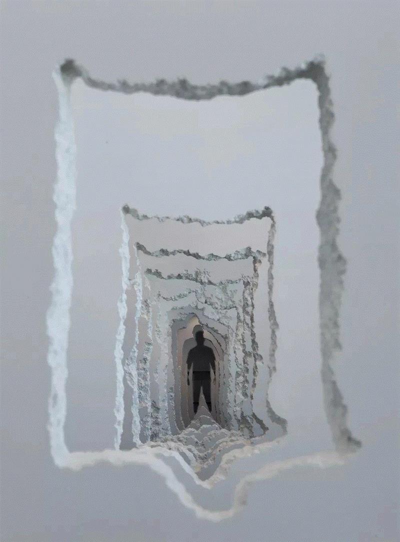 Daniel从2016年开始，通过特殊眼镜看到更多色彩，作品也更加多彩，欣赏一组他的彩色作品。,雕塑丨天马行空的抽象作品,雕塑,眼镜,颜色,眼中,Relic,大哥大,墙面,色弱,建筑学,大部分