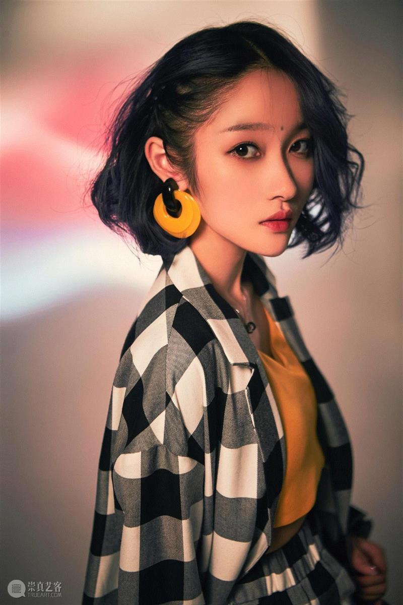 她的歌被汪峰翻唱，被全网刷屏，这个98年的姑娘凭什么这么火？,汪峰,全网,胡66,音乐,酷狗,歌手,粉丝,视频,旋律,金曲
