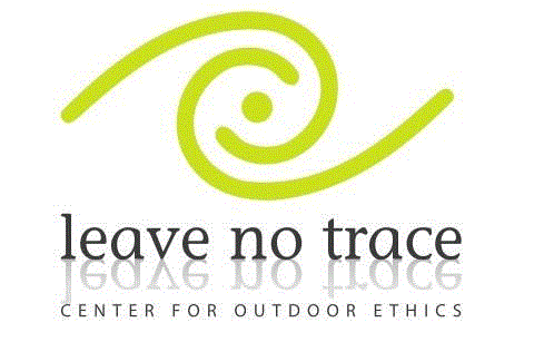 比“贝爷”更猛的男人，带着女儿野外求生,女儿,野外,贝爷,父亲,荒野,汤姆,父女,威尔,二人,海马