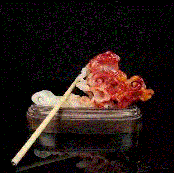 寿山石 三彩芙蓉晶石 云纹笔架摆件,器物丨古人的笔架，每一个都是赏心悦目的艺术品,笔架,器物,古人,艺术品,材质,乾隆,手艺,文房用具,笔格,紫砂