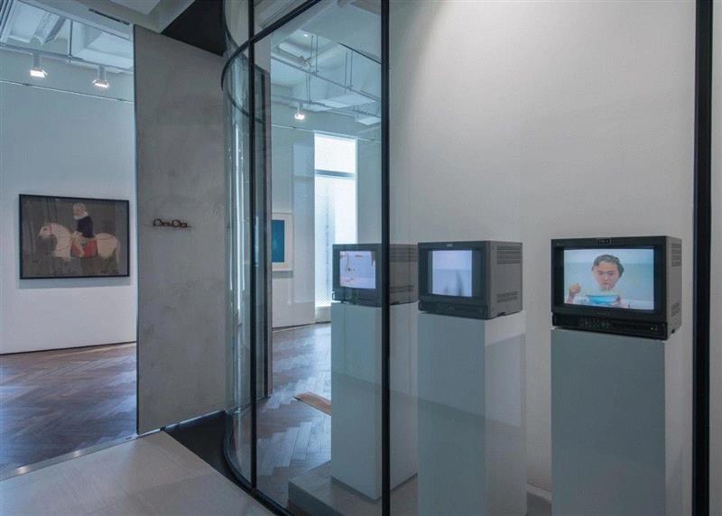 画廊空间,方由美术 GALERIE ORA-ORA | ART021画廊,ORA,香港,各地,本土,梁徐锦熹,亚洲,walnut,金秋,上海展览中心,西欧