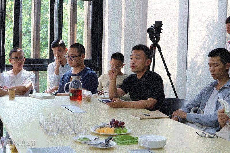  对谈现场,开幕现场  | 施勇《将一只（   ）鸟从一座塔的塔顶放掉》与邓子军《心力》开幕,施勇,塔顶,邓子军,心力,周力,刘可,策展人,孙啟,地址,华侨城
