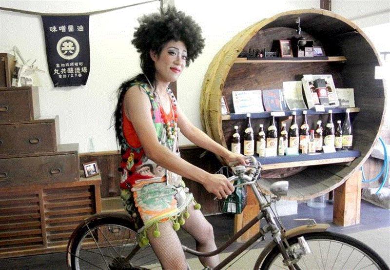 驻地项目 | 艺术家工作室开放日 “陶瓷阿姨”（10月2日）,陶瓷,工作室,驻地,开放日,阿姨,竹川宣彰,四方当代美术馆,日本,大田秀则,参与者们