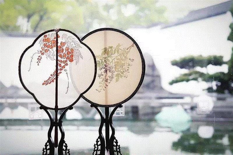 回顾｜假日亲子学“非遗”，花好“乐”圆阖家欢,亲子,假日,非遗,圆阖家欢,团扇,饼印,月饼,余兆基,工艺,扇面