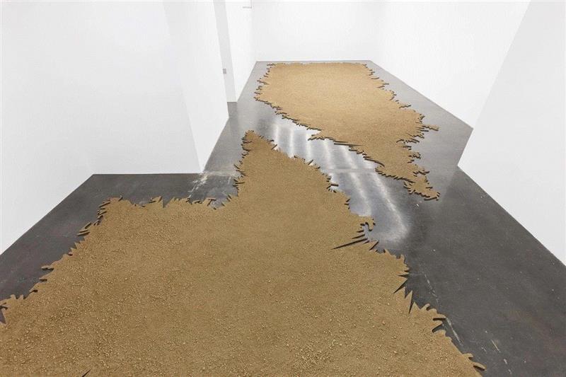 坏土一号｜Bad Soil No. 1｜2018｜土、铁｜soil, iron｜740 x 910 
