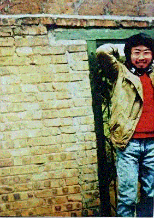 詩，死了。,海子,诗人,诗歌,太阳,文学,西川,今夜,大海,北大,青年