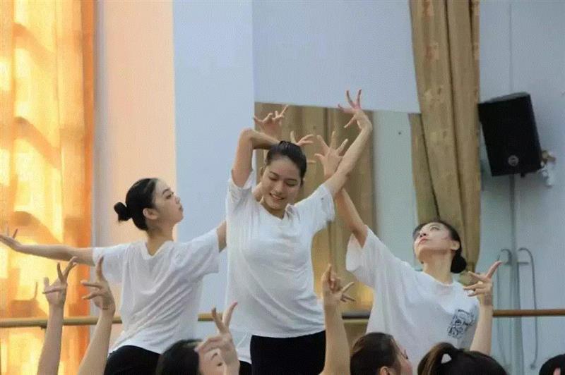 开票！！推开国际之门 感受《美丽中国》,美丽中国,舞蹈,广州大剧院,周一星,第二季,华南理工大学,岭南,木棉花,广州,建筑