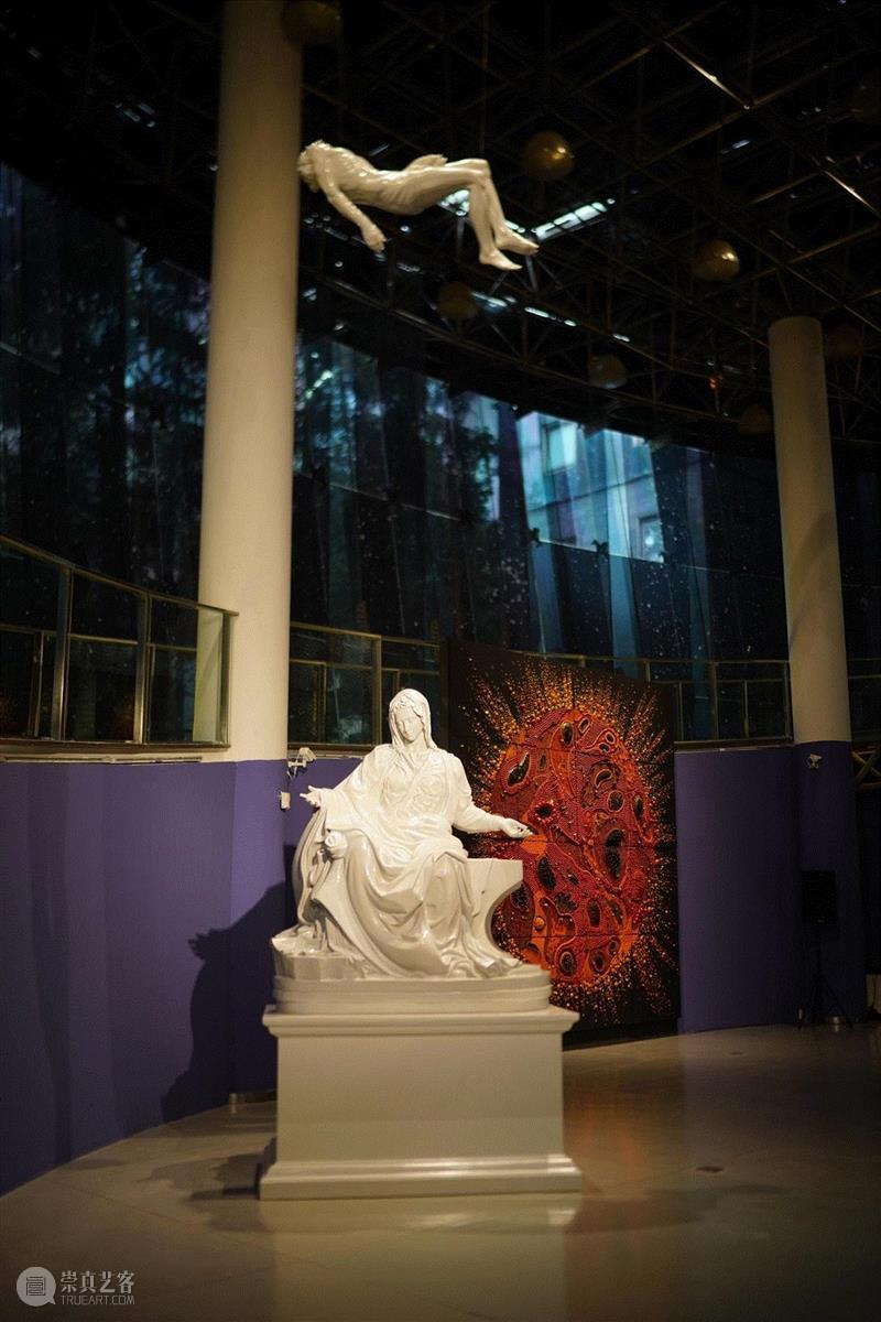 李二男 Lee Lee Nam (韩国) 《重生光》,上海MoCA十三周年|群展‘众妙之门’  注入多元学科能量 拓展艺术边界,上海当代艺术馆,石至莹,李磊,杨青青,严培明,科技,井士剑,王冬龄,雕塑,装置,人工智能,嘎德