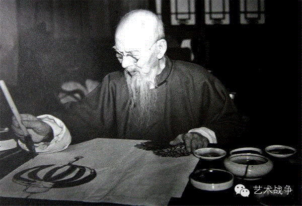  ,俗，限制了齐白石的艺术高度,齐白石,文人画,笔墨,民国,诸君,画法,功底,蒋介石,人品,画匠