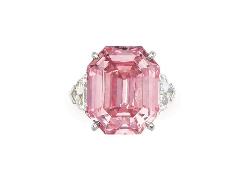 “THE PINK LEGACY”戒指,佳士得拍卖史上最大鲜彩粉红钻闪耀登场,粉红,鲜彩,佳士得,拍卖史,钻石,日内瓦,色泽,香港,日内瓦贝尔格四季酒店,珠宝