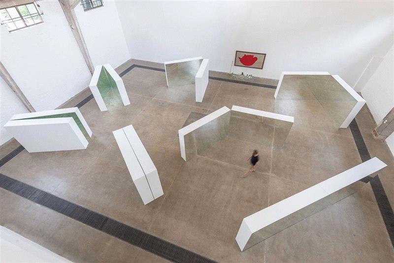 常青画廊北京空间，米开朗基罗·皮斯特莱托“镜面之上”展览现场,常青画廊 GALLERIA CONTINUA | ART021画廊,常青画廊,GALLERIA,常青,意大利,穆琳,古巴,厘米,哈瓦那,本土,雕塑