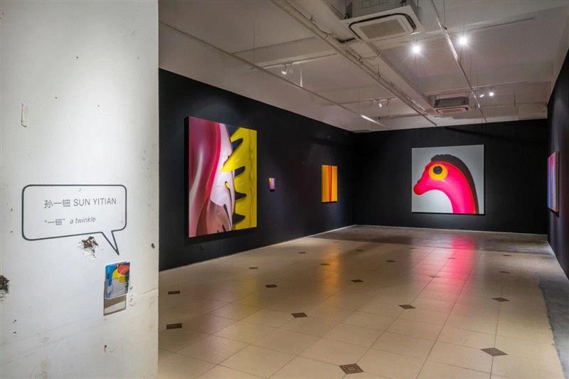 展览现场 Installation views |TRI-SOLO 三个展,TRI,SOLO,views,孙一钿,王芮,上海市徐汇区安福路298弄2号楼,底楼,Lane,一钿,Parking