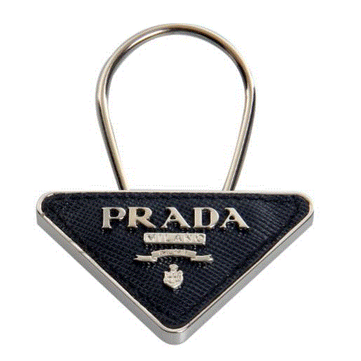 Prada的默瑟主义,Prada,默瑟,尼龙,Miuccia,品牌,建筑,设计师,背包,材质,黑色