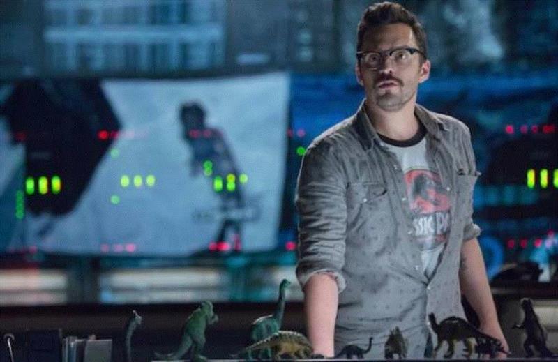 这个经典的追逐画面不用多说。,6月份最期待的电影，终于来了！,电影,恐龙,侏罗纪公园,博士,侏罗纪世界,哈蒙德,电脑,公园,特效,模型