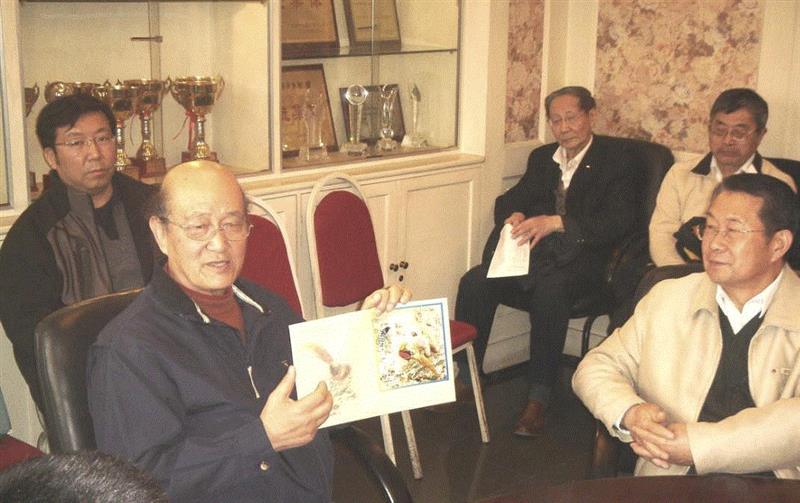 79岁爷爷40年画2000多幅花，登上《朗读者》，被称中国植物画第一人！,植物,朗读者,爷爷,年画,第一人,曾孝濂,一辈子,植物志,西双版纳,鸟类
