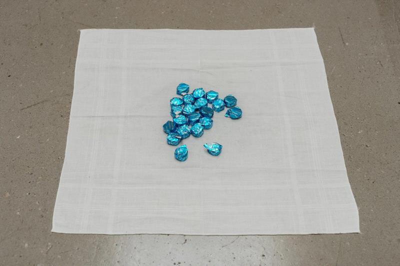CALL FOR NEW DISCOURSE AROUND THE WORK OF FELIX GONZALEZ-TORRES,TORRES,additional,May,DEADLINE,August,Foundation,aims,Paris,Mar,Platform