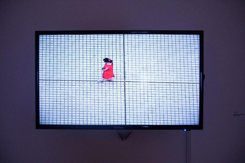 red.com,《行跡可疑》:以无聊对抗无聊丨AMNUA展评,行跡可疑,丨AMNUA,南京,华茂,装置,公车,南京艺术学院美术馆,视频,盛剑峰,目的地