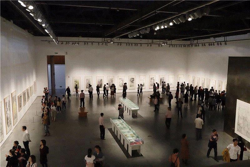 展览现场,宁波籍艺术家吴洪晖在甬首展开幕 | 附开幕式现场视频,吴洪晖,宁波,甬首展,开幕式,视频,副主席,宁波美术馆,杭州画院,吴永良,浙江省