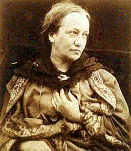朱丽亚·玛格丽特·卡梅隆（Julia Margaret Cameron，1815-1879年）,请进，来个仪容不朽吧！,肖像摄影,卡梅隆夫人,二月,维多利亚时代摄影,拉斐尔前派摄影,茱丽亚·玛格丽特·卡梅隆
