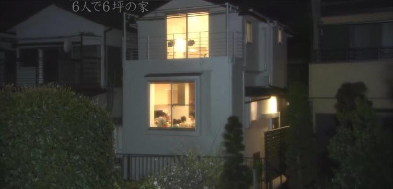视野 ▎6人蜗居20平米，花1400万找的设计师把2层楼变5层，高度不变！,设计师,房间,楼梯,石井,吉村家,孩子们,老人,房子,厨房,洗衣机