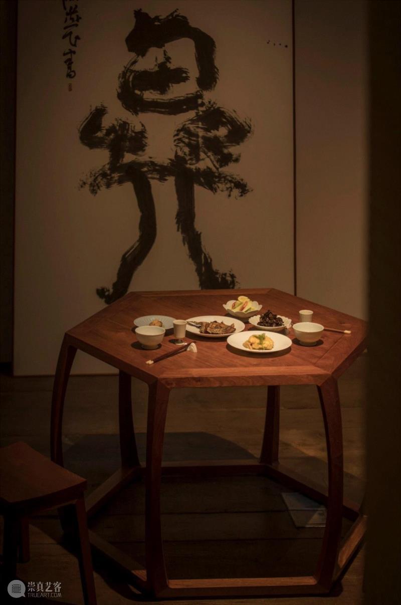 谁能不眷恋，与你同坐时的温柔,茶桌,家里,形制,人与人,温情,从业者,旁边,气质,家具,璞素