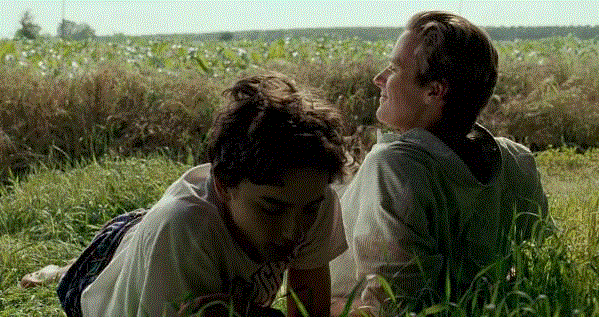 ▲《Call Me By Your Name》2017年  剧照,LOVE活动 | 好看的小姐姐这么多，不如送个大礼包吧！,大礼包,LOVE,小姐,美术馆,影像,图源,重庆,衍生品,音乐,芮子酱