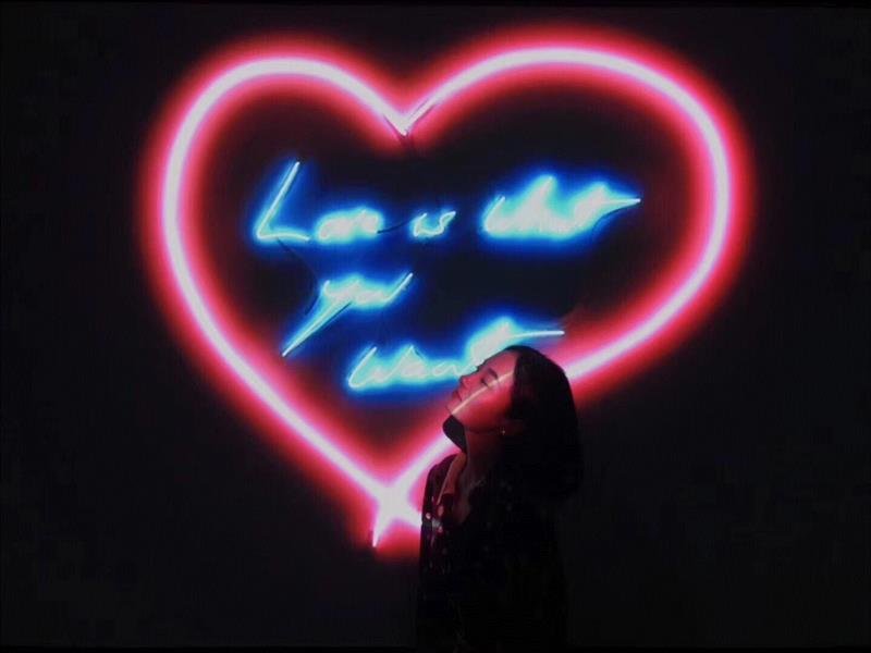 LOVE活动 | 好看的小姐姐这么多，不如送个大礼包吧！,大礼包,LOVE,小姐,美术馆,影像,图源,重庆,衍生品,音乐,芮子酱