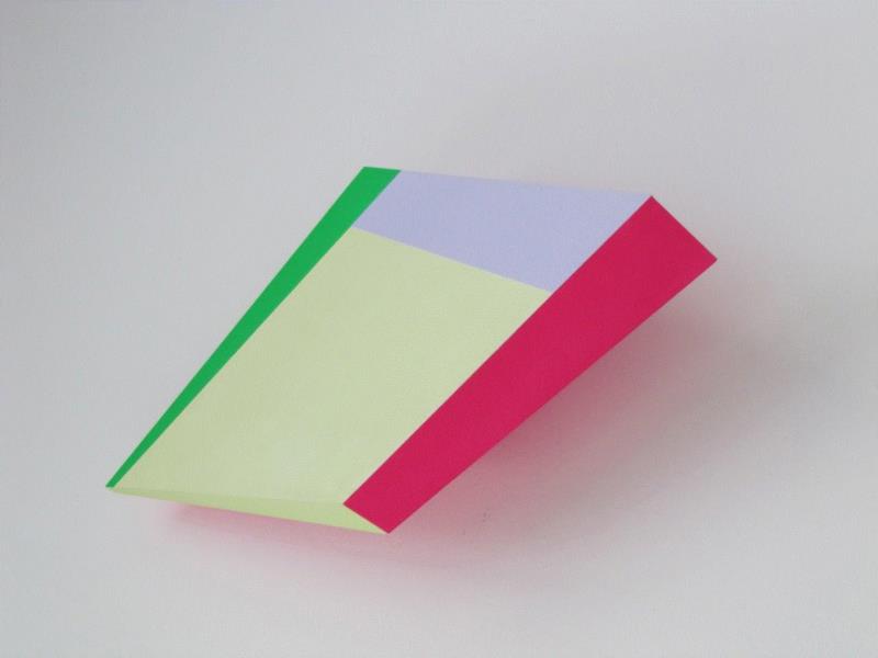 Wedge I, 49x30x18cm，acrylic and reflective paint o