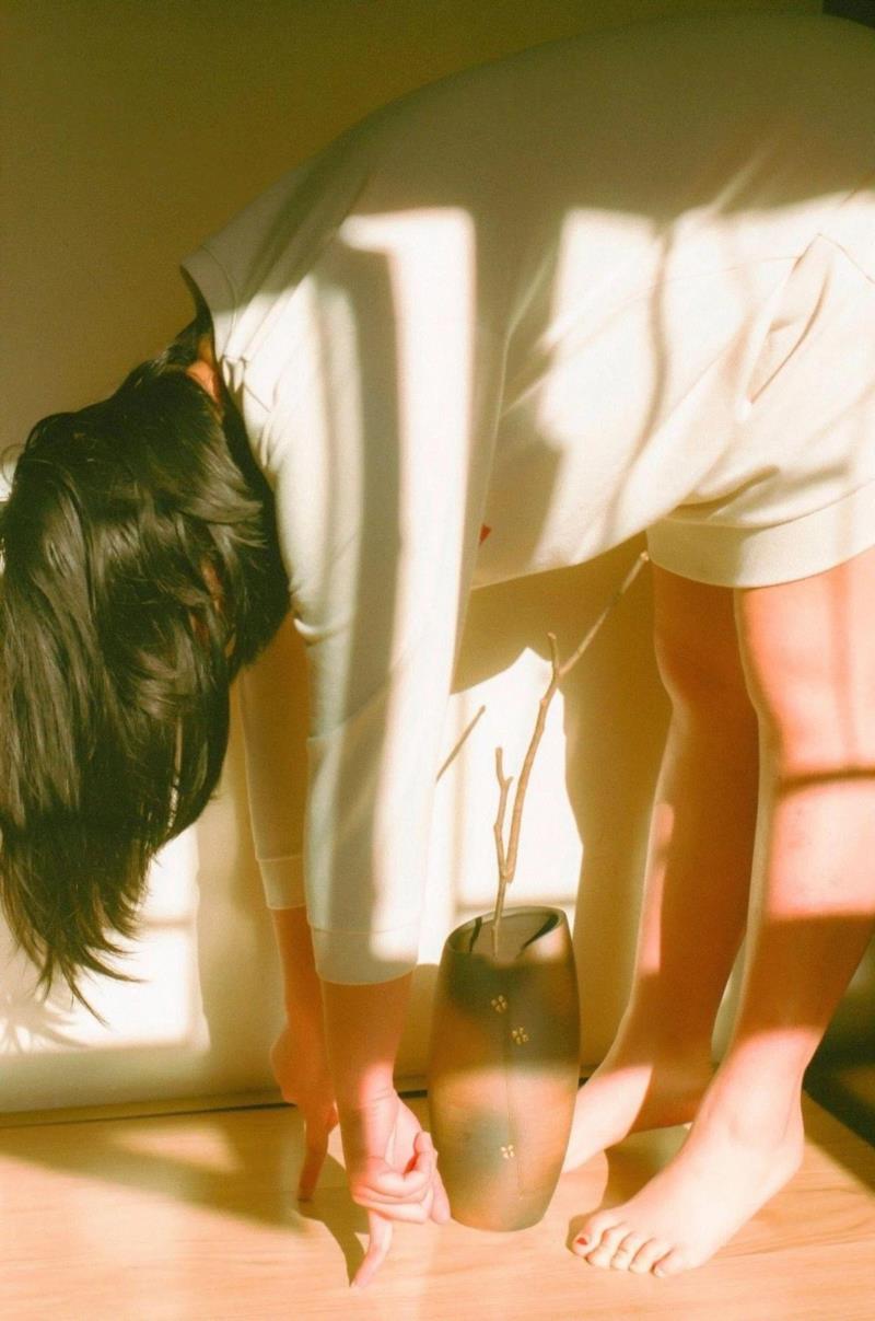画廊 | Lean Lui 就这么走进我的生活,Lui,香港,装置,少女,直觉,以下,里面,很多人,摄影师,校园