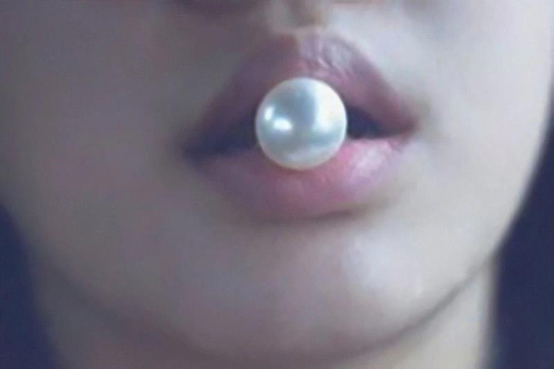 画廊 | Lean Lui 就这么走进我的生活,Lui,香港,装置,少女,直觉,以下,里面,很多人,摄影师,校园