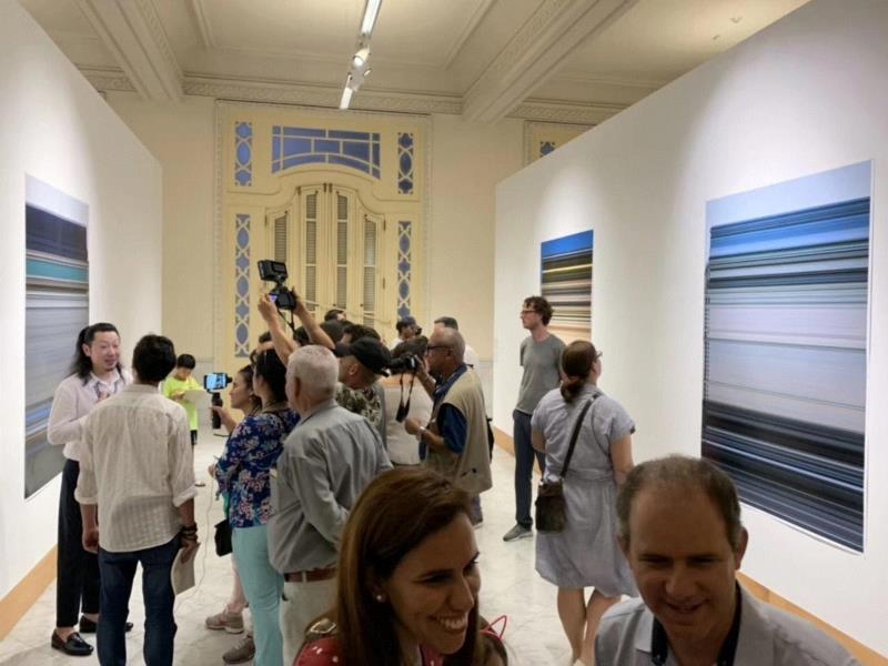 第13届古巴哈瓦那双年展  展览现场,外展|王国锋参加第13届古巴哈瓦那双年展,古巴,哈瓦那双年展,王国锋,策展人,铝板,哈瓦那,双年展,使馆,首都,当地时间