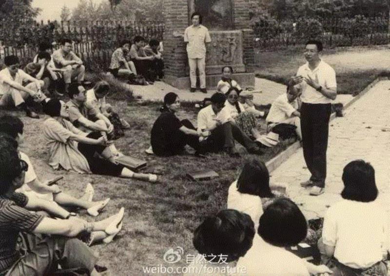 玲珑塔聚会,人物 ▎林徽因儿子：我们三代人都是失败者,林徽因,儿子,三代人,人物,失败者,梁从诫,自然之友,梁思成,知识分子,父亲