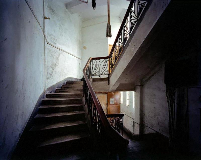 摄影丨他一生只拍废墟，作品惊艳世人,废墟,建筑,Thomas,相机,别墅,Jorion,意大利,城堡,摄影师,宫殿