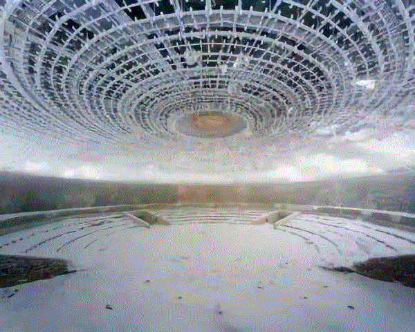 摄影丨他一生只拍废墟，作品惊艳世人,废墟,建筑,Thomas,相机,别墅,Jorion,意大利,城堡,摄影师,宫殿