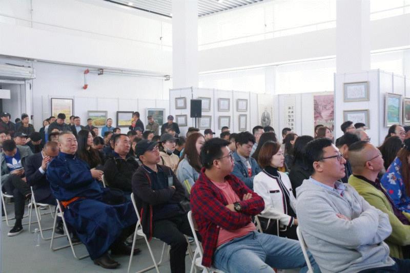 曹林:展望二十一世纪舞美设计之变,曹林,舞美设计之变,舞美,舞台,美的,歌剧,导演,会长,戏曲,美术展