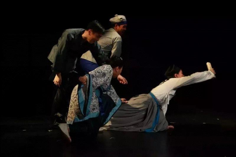 他们，想用粤语为音乐剧“加餐餸”,音乐剧,粤语,广州,音乐,本土,广府,烧鹅,餐餸,导演,过冬