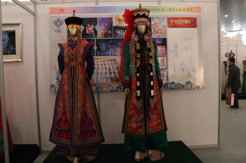 第一届内蒙古舞台美术展在青城开幕，全面展示内蒙舞美精品,舞台,内蒙古,舞美,内蒙,青城,学会,中国舞台美术学会,自治区,副主席,会长